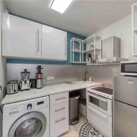 Cosy 30m² Avec Terrasse - A 10 Min De Paris Romainville